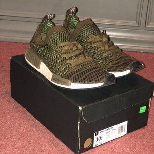 Adidas NMD R1 STLT Trace Olive Size 10.5 Men / 12 Women